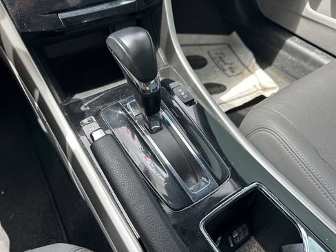 Used 2016 Honda Accord EX-L image 26
