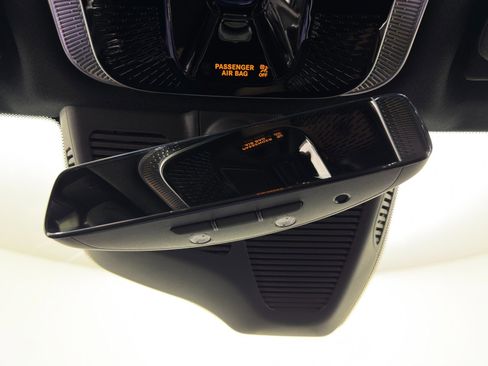 Used 2022 Mercedes-Benz S 500 4MATIC w/ AMG Line Package image 40