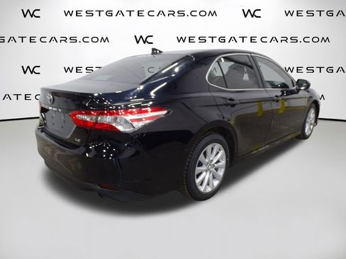 Used 2019 Toyota Camry LE image 45