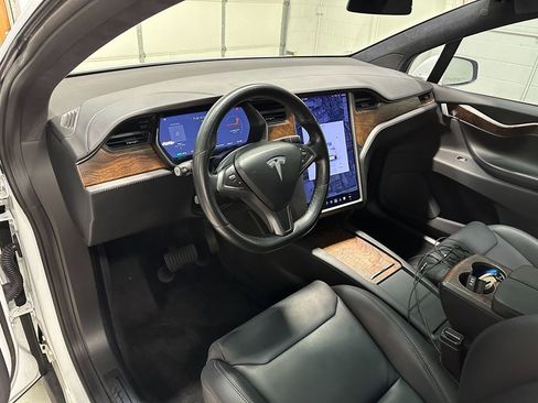 Used 2019 Tesla Model X Long Range AWD/4WD image 26