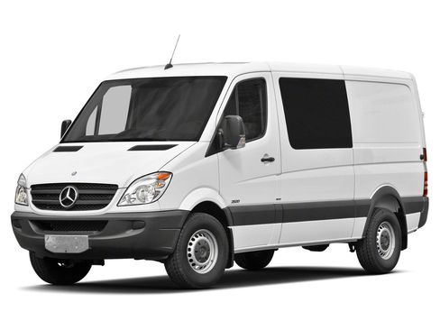 Used 2013 Mercedes-Benz Sprinter 2500 image 2