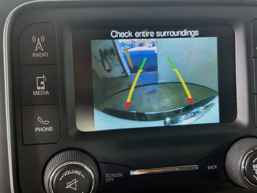Used 2019 RAM 1500 Classic SLT AWD/4WD image 14