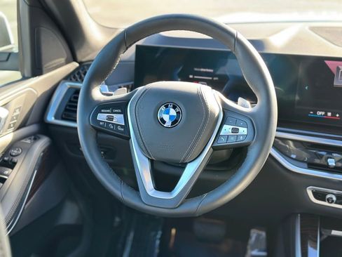 Certified 2026 BMW X5 xDrive40i w/ Parking Assistance Package image 12