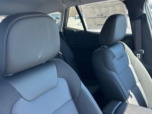 New 2026 Chevrolet Trax LT w/ Sunroof Package image 45