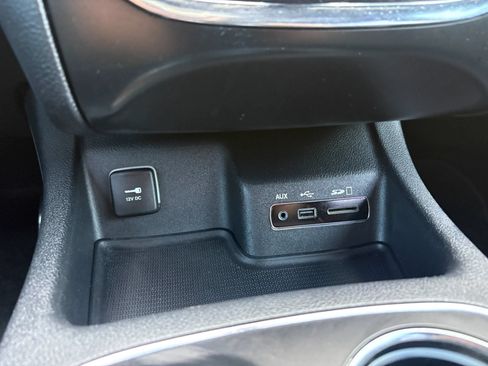 Used 2017 Dodge Durango R/T w/ Blacktop Package AWD/4WD image 31