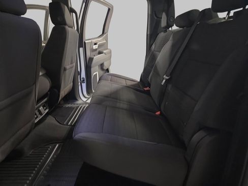 Used 2024 Chevrolet Silverado 1500 LT image 15