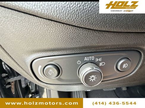 Certified 2020 Chevrolet Equinox LT FWD image 17