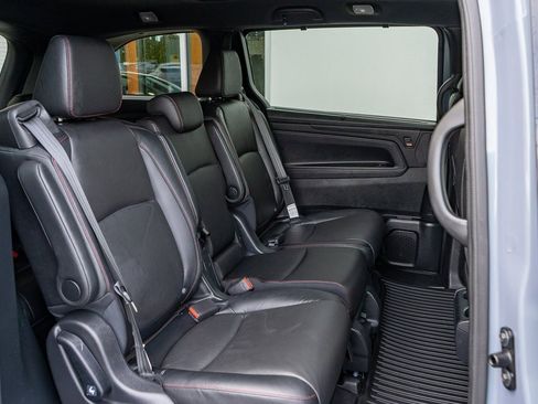 Certified 2023 Honda Odyssey Sport image 21