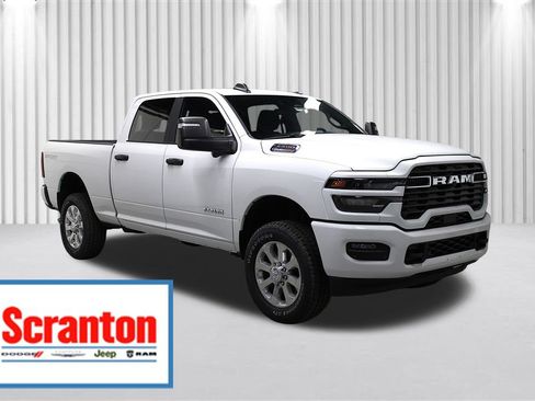 New 2026 RAM 2500 Big Horn AWD/4WD image 1