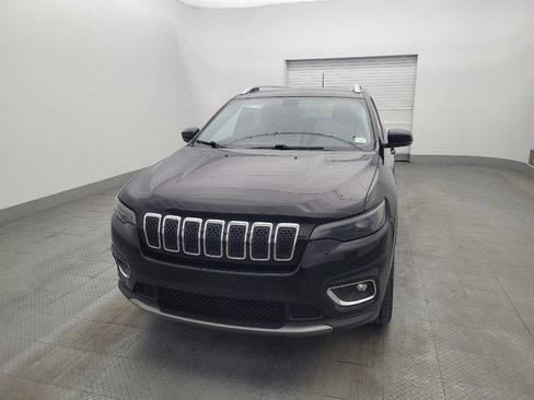 Used 2019 Jeep Cherokee Limited image 15