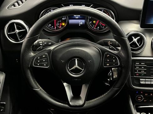 Used 2018 Mercedes-Benz GLA 250 image 7