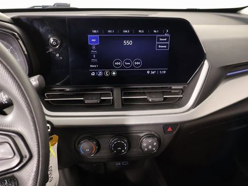 Used 2024 Chevrolet Trax LS w/ Driver Confidence Package image 5