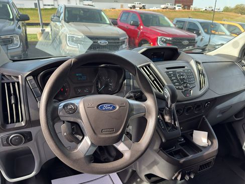 Used 2017 Ford Transit 250 148 Medium Roof image 9