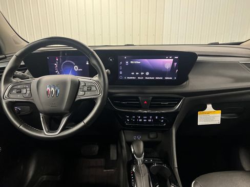 Used 2024 Buick Encore GX Avenir w/ Avenir Convenience Package AWD/4WD image 17