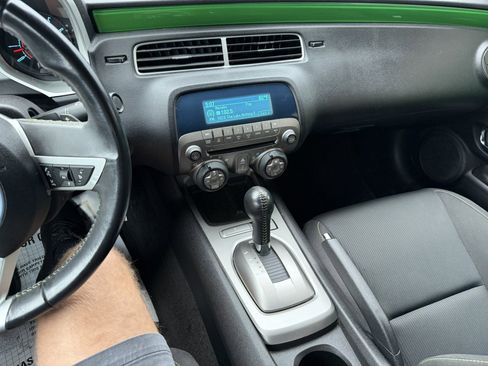 Used 2010 Chevrolet Camaro LT image 28