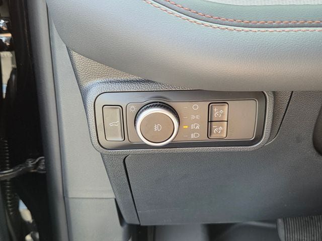New 2026 Ford Explorer Active w/ Active Comfort Package RWD image 26
