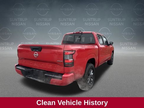 Used 2025 Nissan Frontier SV image 6