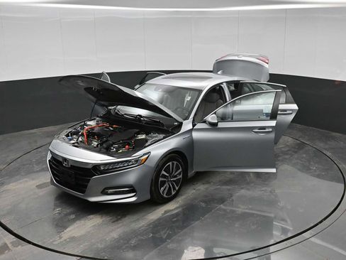 Used 2019 Honda Accord Touring image 40