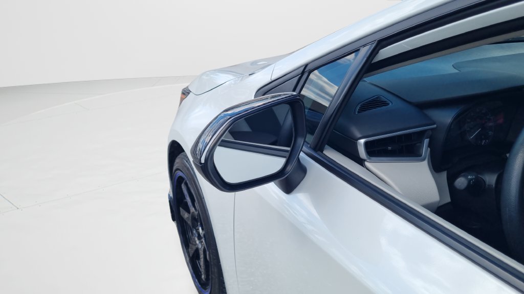 Used 2024 Toyota Corolla LE FWD image 29