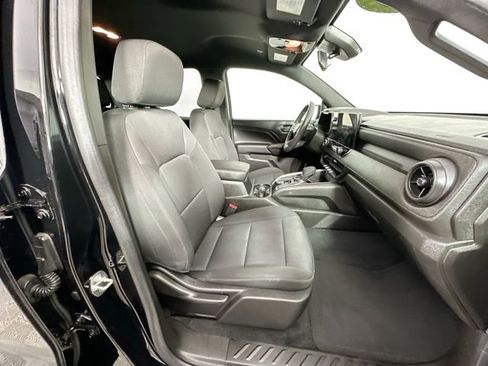 Used 2023 Chevrolet Colorado Trail Boss w/ Technology Package image 26