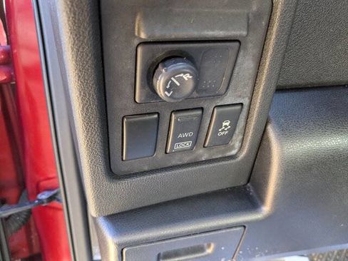 Used 2012 Nissan Rogue S w/ Special Edition Pkg image 16