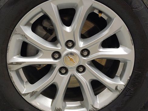 Used 2019 Chevrolet Equinox LS FWD image 31