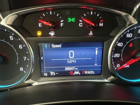 Certified 2024 Chevrolet Equinox LS w/ LS Convenience Package FWD image 18
