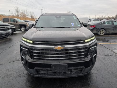 Certified 2026 Chevrolet Traverse LT w/ Sun and Wheel Package image 2