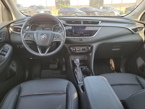 Used 2022 Buick Encore GX Essence w/ Experience Buick Package AWD/4WD image 11