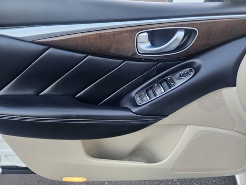Used 2019 INFINITI Q50 Luxe w/ Essential Package (3.0T Luxe) image 22