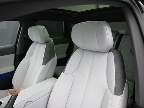 New 2025 Cadillac Optiq Luxury 1 w/ LPO, Floor Liner Package image 26