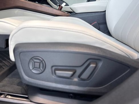 New 2026 Audi A6 Premium Plus AWD/4WD image 20