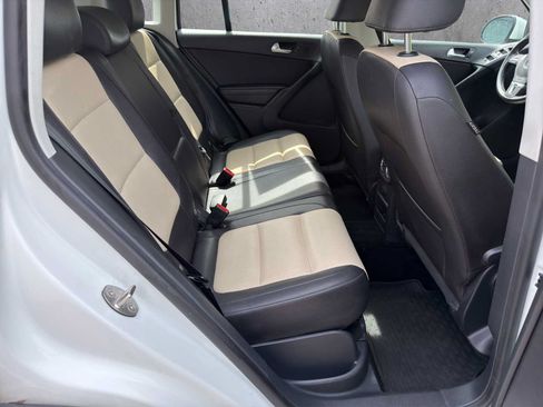 Used 2017 Volkswagen Tiguan S AWD/4WD image 19