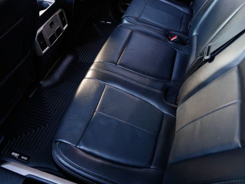 Used 2020 Ford F150 Lariat image 14