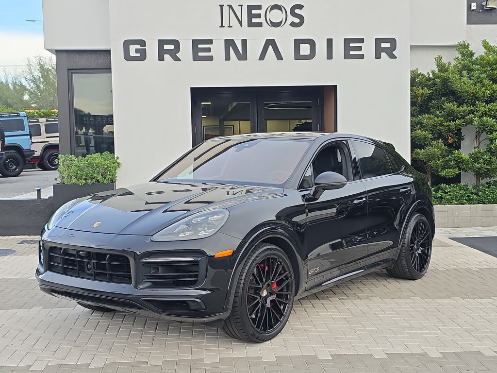 Used 2021 Porsche Cayenne GTS AWD/4WD image 2