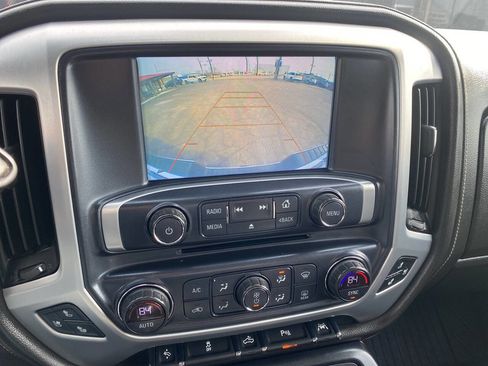 Used 2018 GMC Sierra 1500 SLT image 30