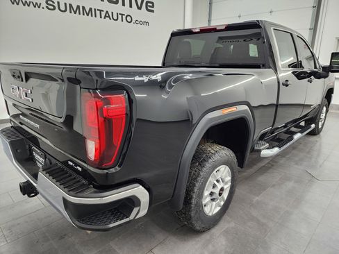 Used 2023 GMC Sierra 2500 SLE w/ SLE Convenience Package image 4