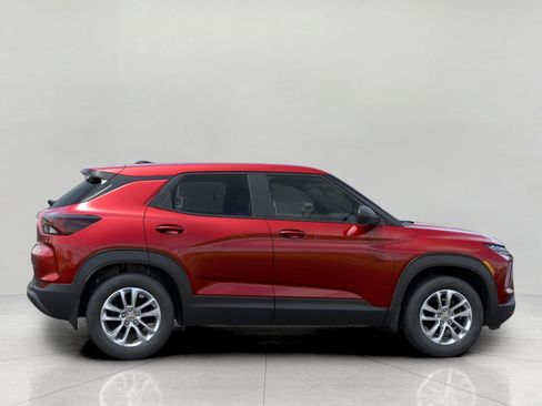 Used 2026 Chevrolet TrailBlazer LS FWD image 5