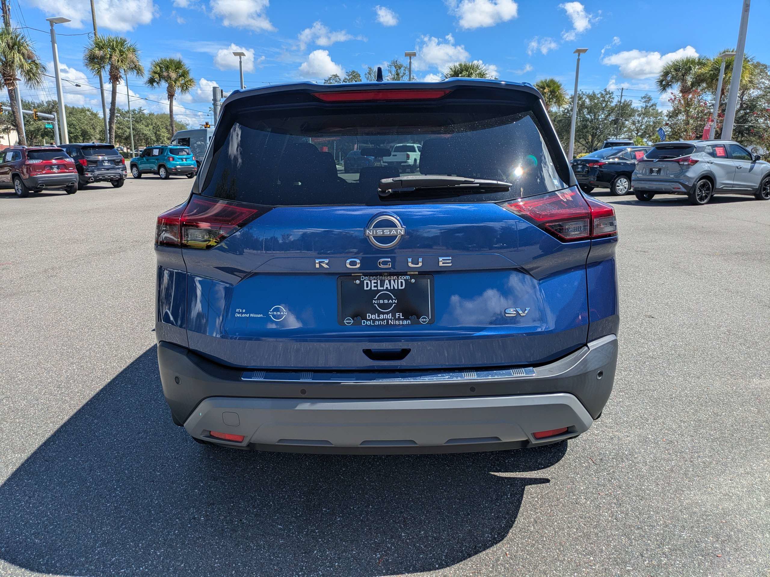 Certified 2023 Nissan Rogue SV FWD image 5
