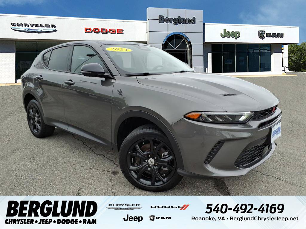 Used 2024 Dodge Hornet GT Plus w/ GT Blacktop Package AWD/4WD image 1