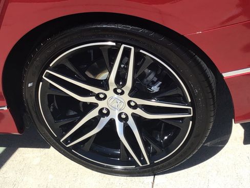 Used 2022 Honda Accord Touring image 6