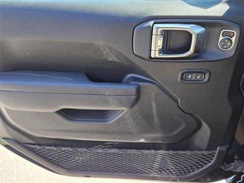 New 2025 Jeep Wrangler Sport S image 24