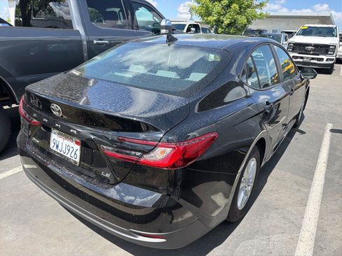 Used 2026 Toyota Camry LE w/ Convenience Package FWD image 3