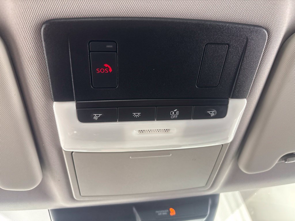 Used 2022 Mitsubishi Outlander SE AWD/4WD image 32