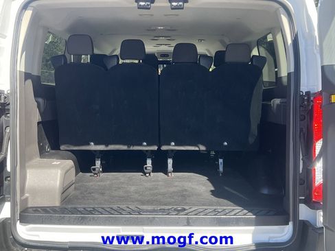 Used 2023 Ford Transit 350 XLT image 18