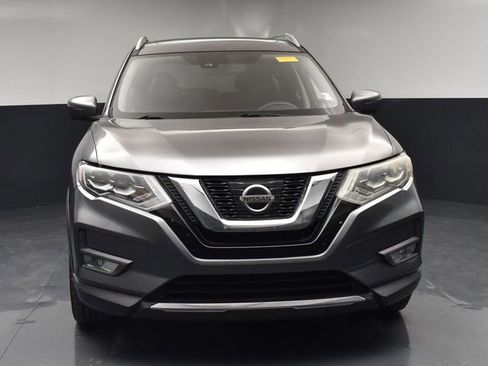 Used 2017 Nissan Rogue SL w/ SL Premium Package image 3