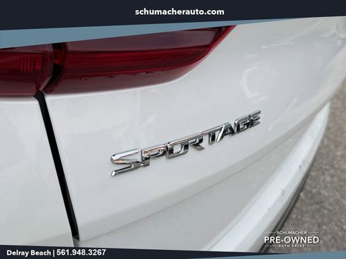 Used 2022 Kia Sportage LX FWD image 14