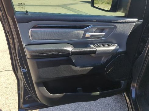 Used 2019 RAM 1500 Big Horn RWD image 17