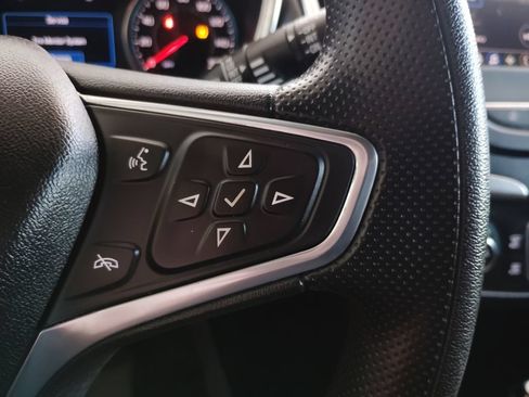 Used 2020 Chevrolet Equinox LT FWD image 31