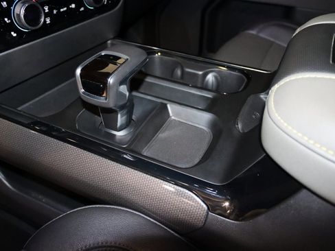 Used 2022 Chevrolet Silverado 1500 ZR2 w/ Technology Package image 41